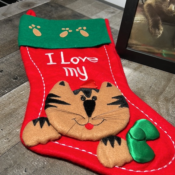 Cat Lovers Assortment 2 pictures and 1 Cat Christmas Stocking - Picture 3 of 5
